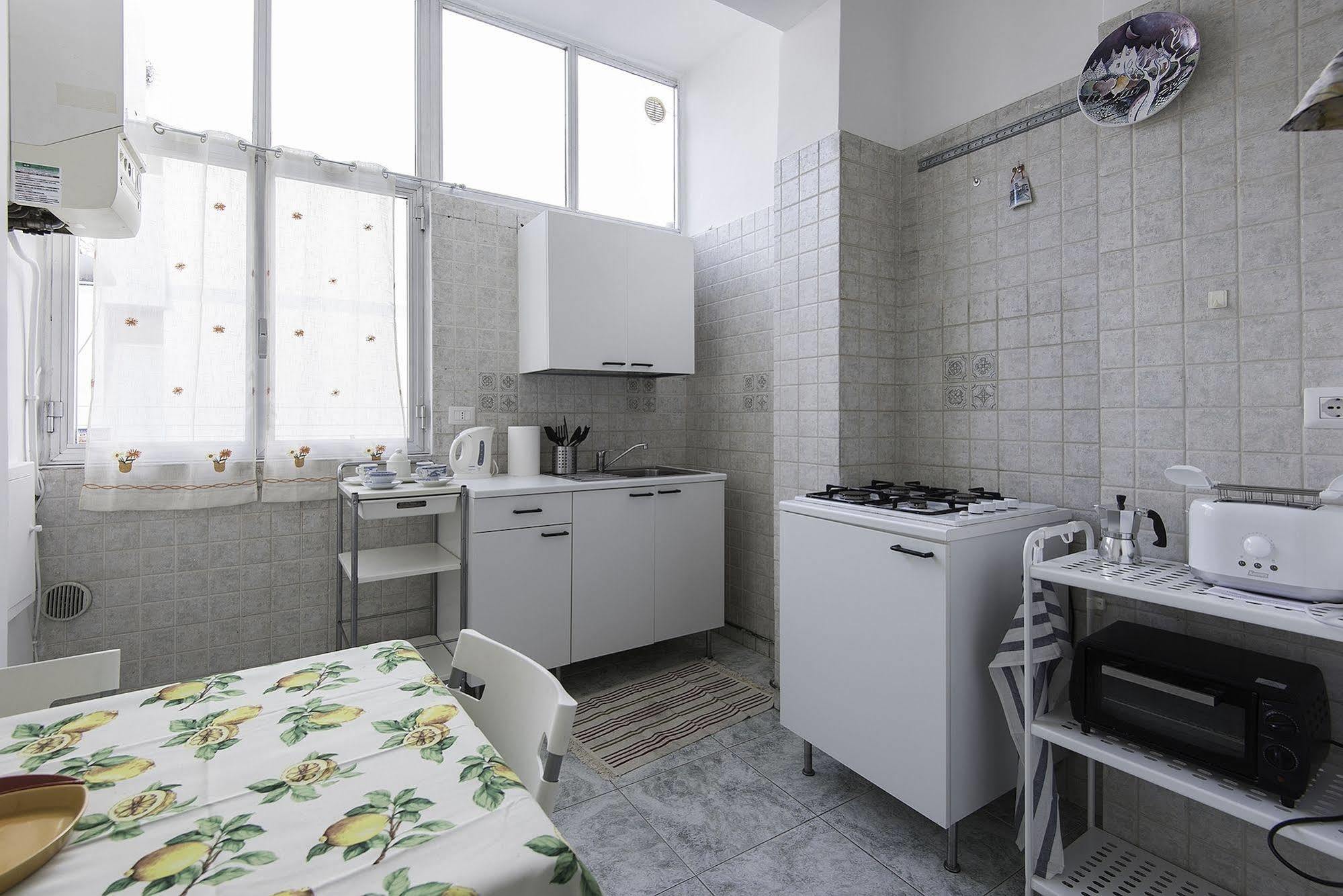 Archita Guest House Bari Exterior foto