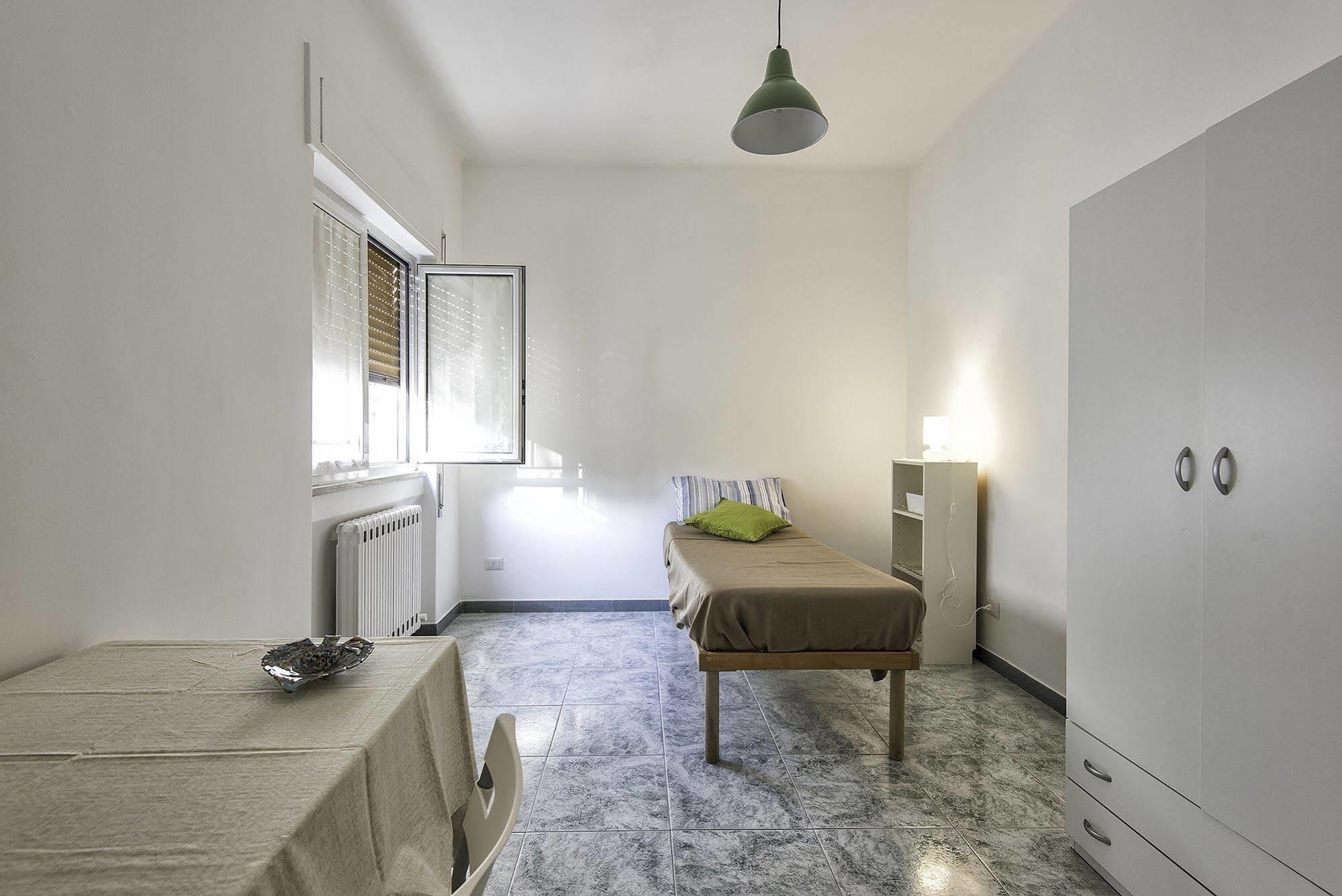 Archita Guest House Bari Exterior foto