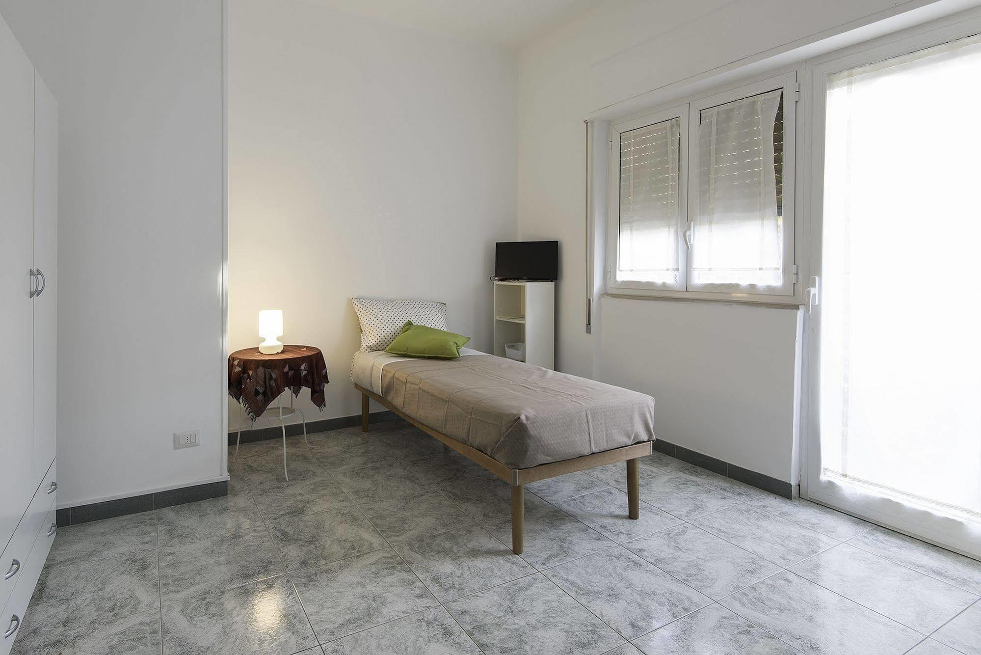 Archita Guest House Bari Exterior foto